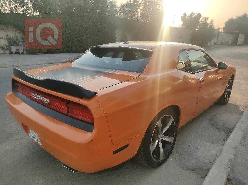 Dodge Challenger